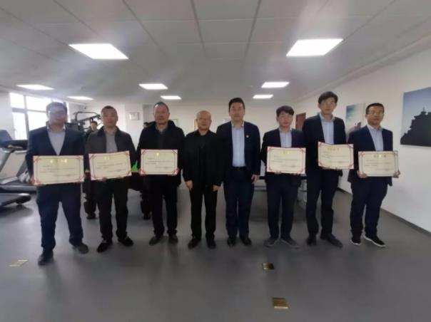 开云手机入口-开云(中国)
团委举办球类联谊比赛(图2)