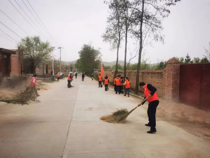 开云手机入口-开云(中国)
赴包抓共建村社开展卫生清扫志愿服务活动(图2)