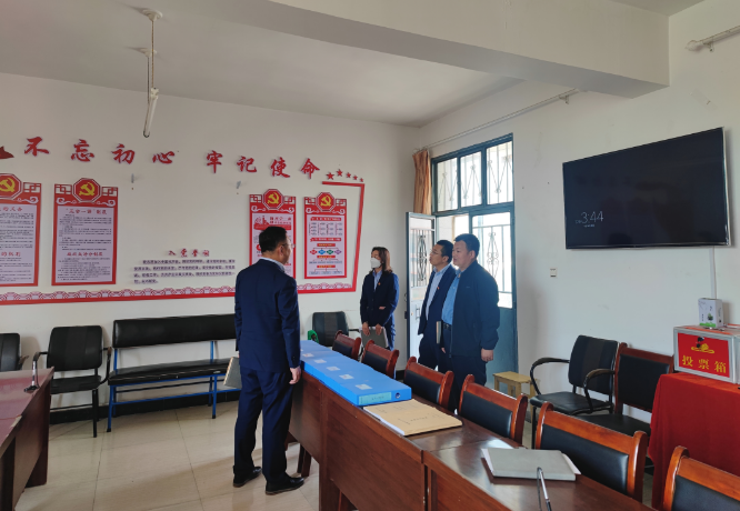 筑起安全墙 照亮乡村路——开云手机入口-开云(中国)
鼎力支持包抓共建村社文明创建工作(图9)