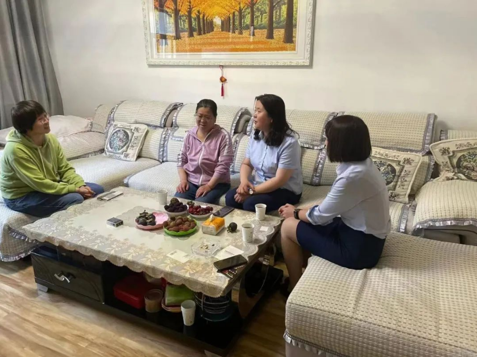 开云手机入口-开云(中国)
开展女职工未成年子女关爱活动(图3) 开云手机入口-开云(中国)
开展女职工未成年子女关爱活动(图3)