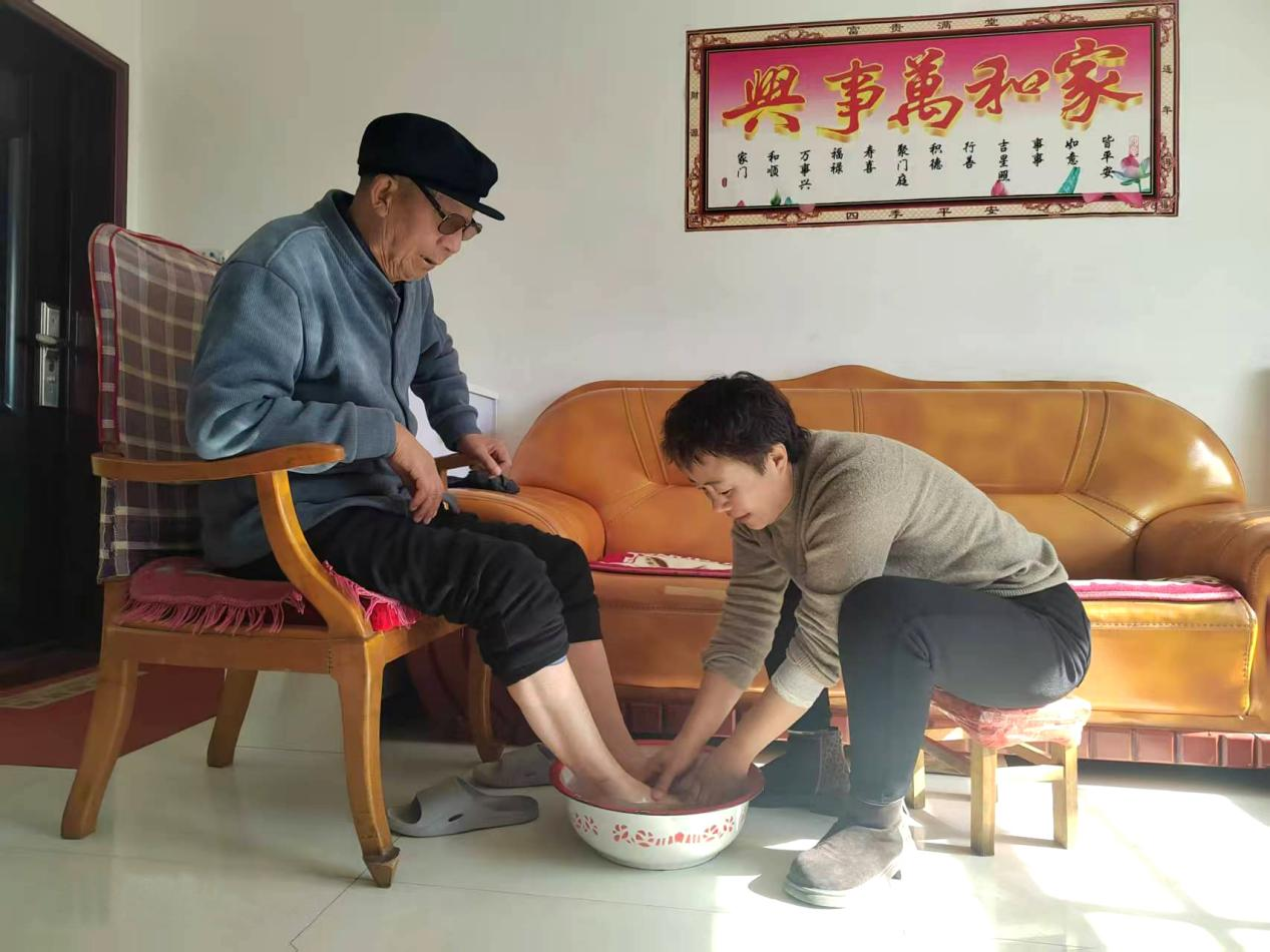 中共开云手机入口-开云(中国)
委员会关于对2024年度“产投榜样”进行公示的公告(图5)